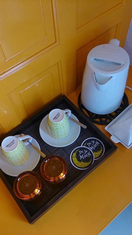 De Ja Moon Hostel Чиангмай Номер фото