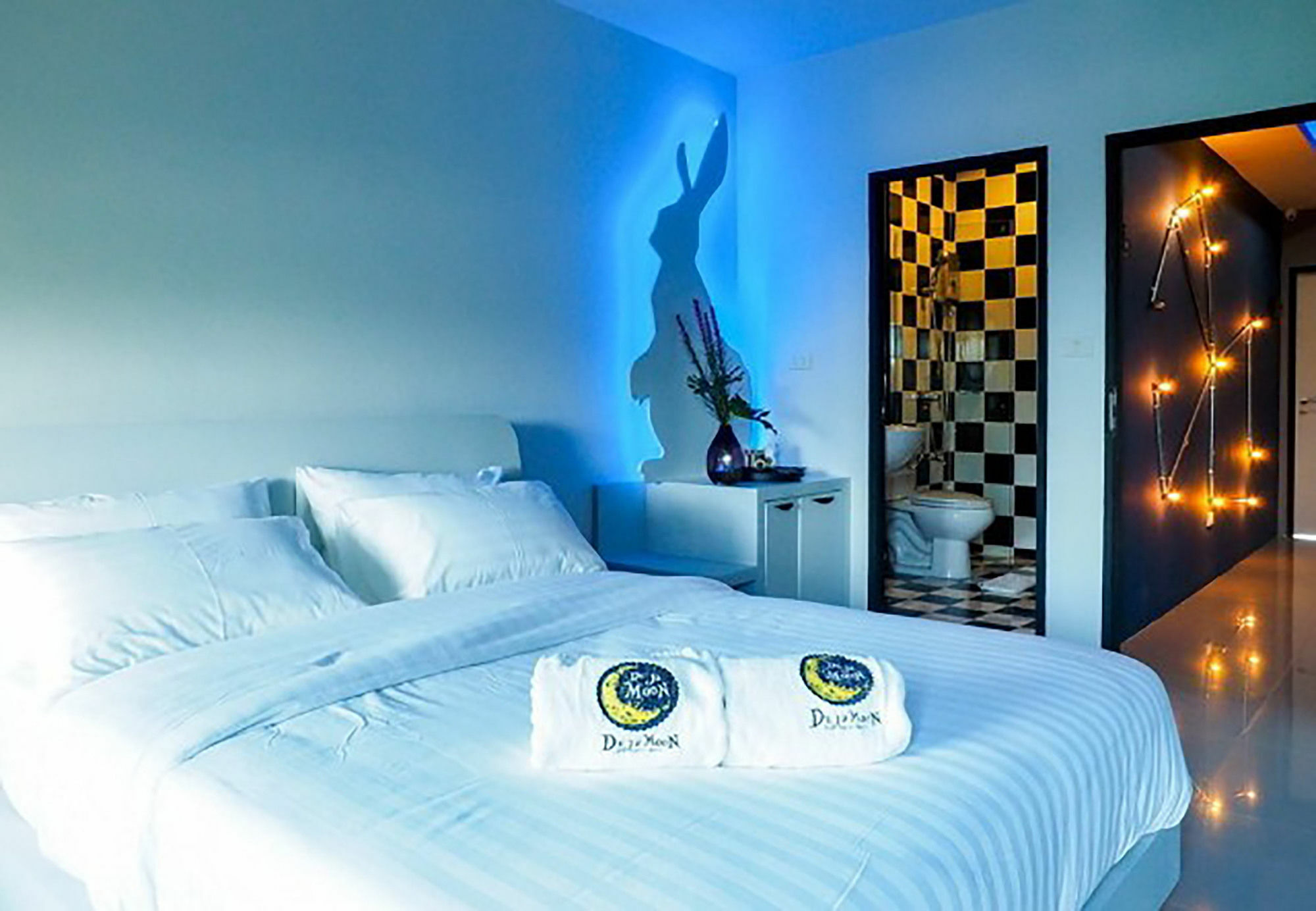 De Ja Moon Hostel Чиангмай Экстерьер фото